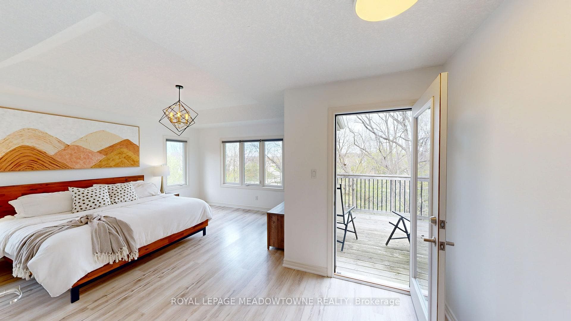 30 Jacklin Court photo 18