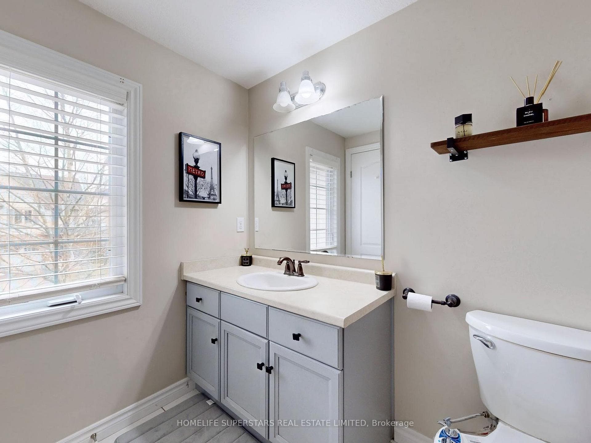 43 Vipond Street photo 23