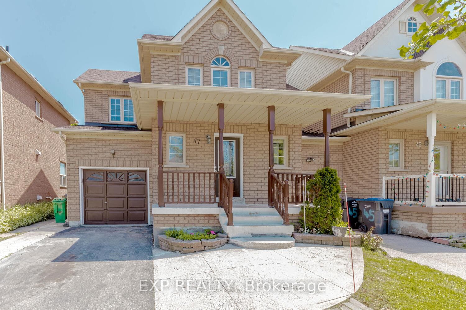 47 Giraffe Avenue photo 3