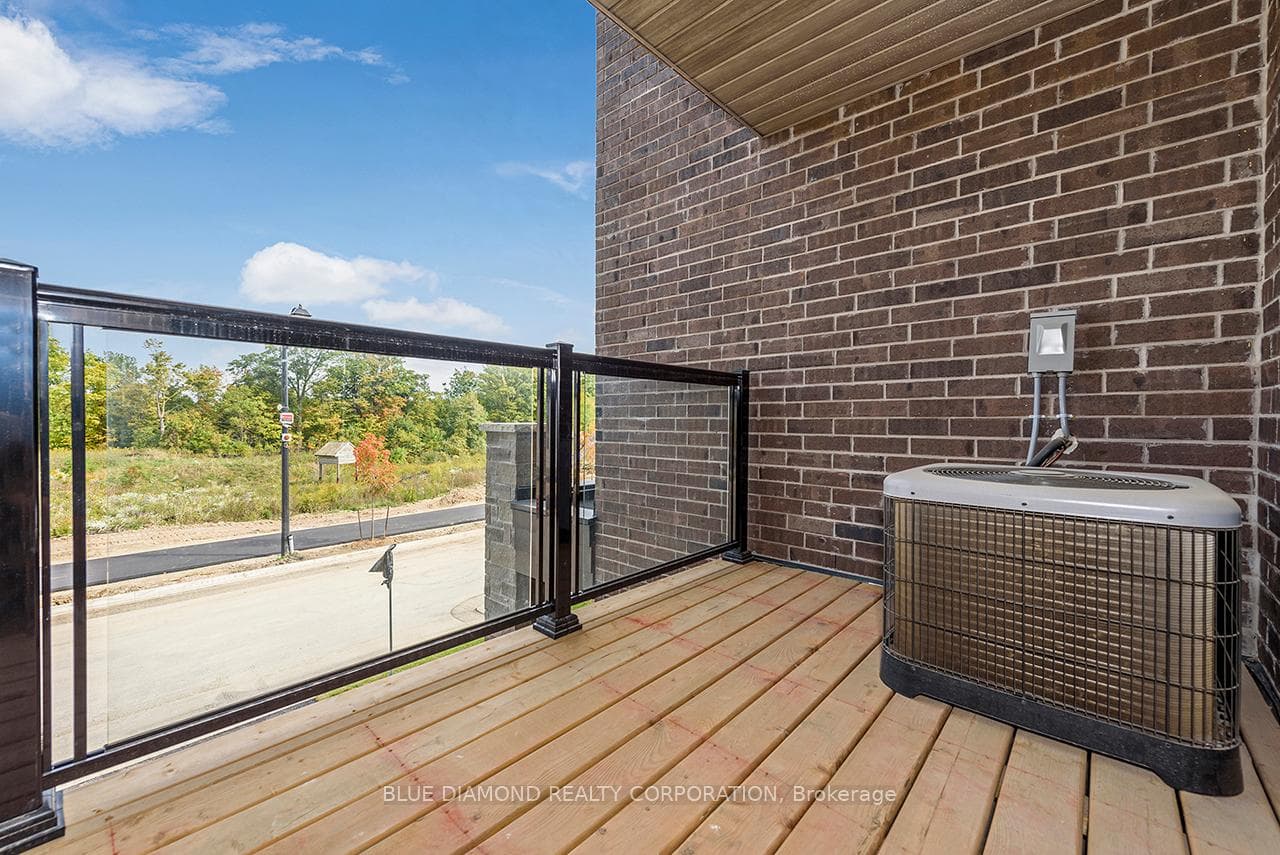 1546 Wellwood Terrace photo 24