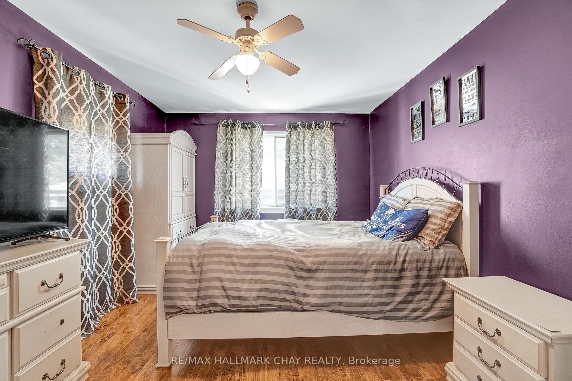 16 Austen Lane photo 12