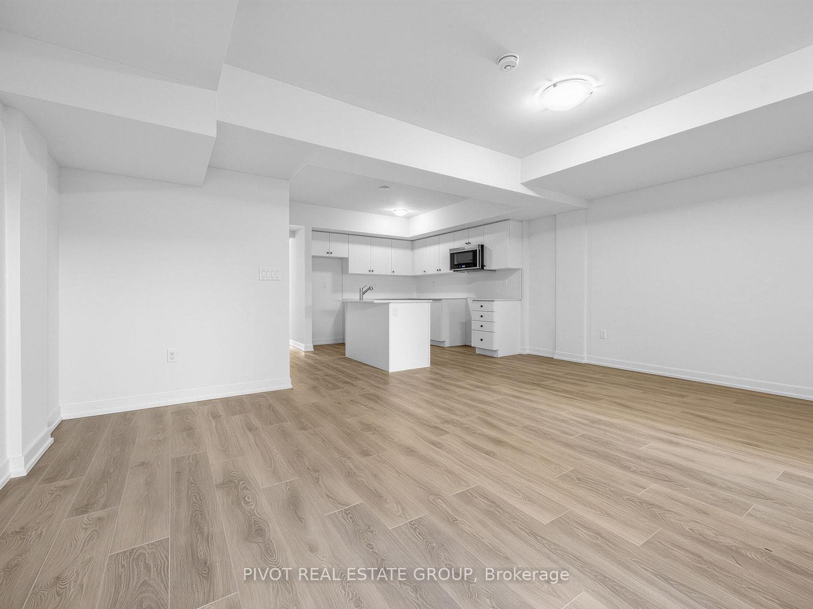 56 Elizabeth Street Unit 1104 photo 6
