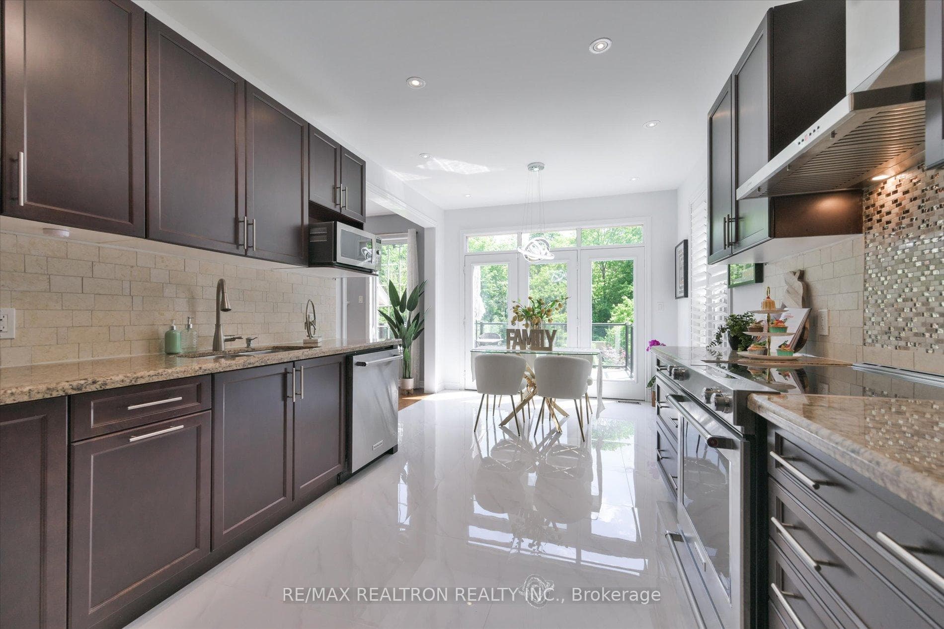 175 William Graham Drive photo 16