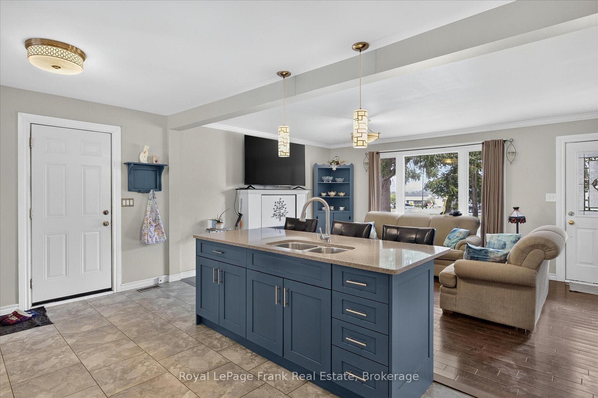 731 Harper Road photo 20