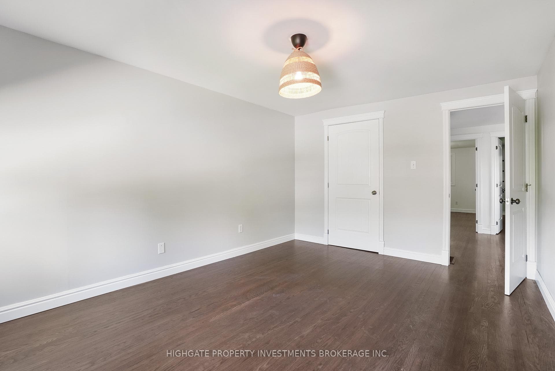 85 Daphne Crescent Unit Upper photo 23