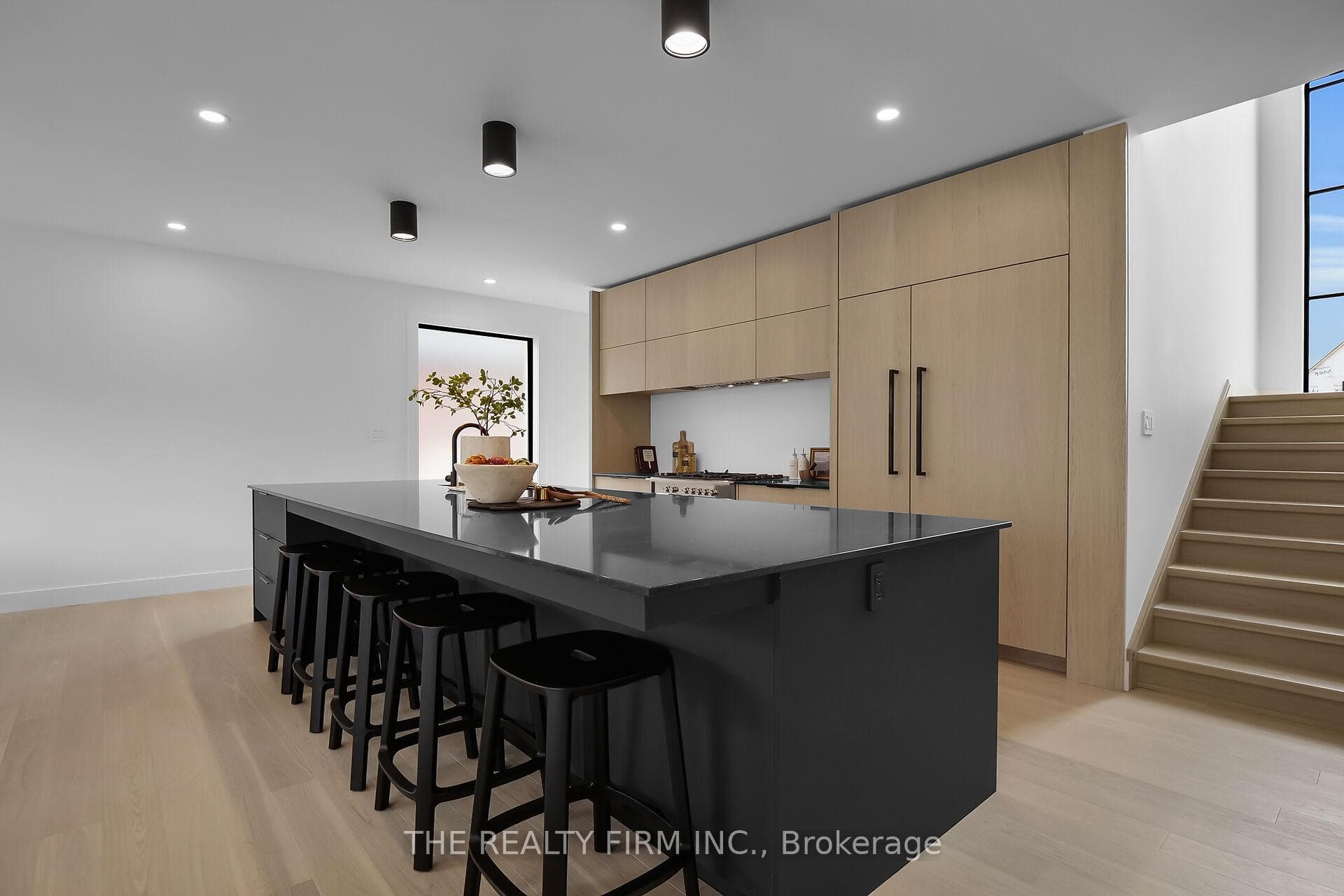 96 Princeton Terrace photo 12