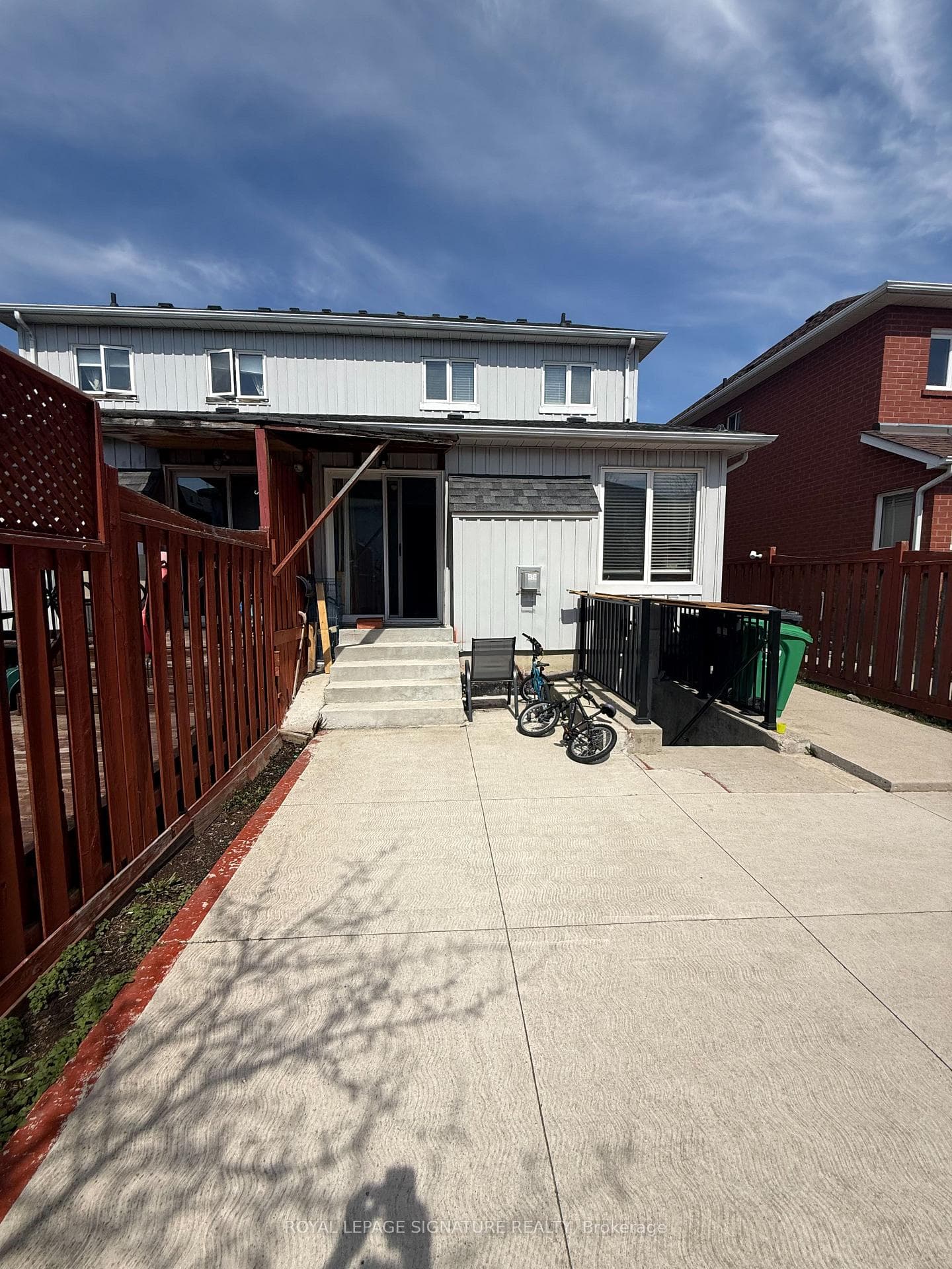 814 Golden Farmer Way photo 5
