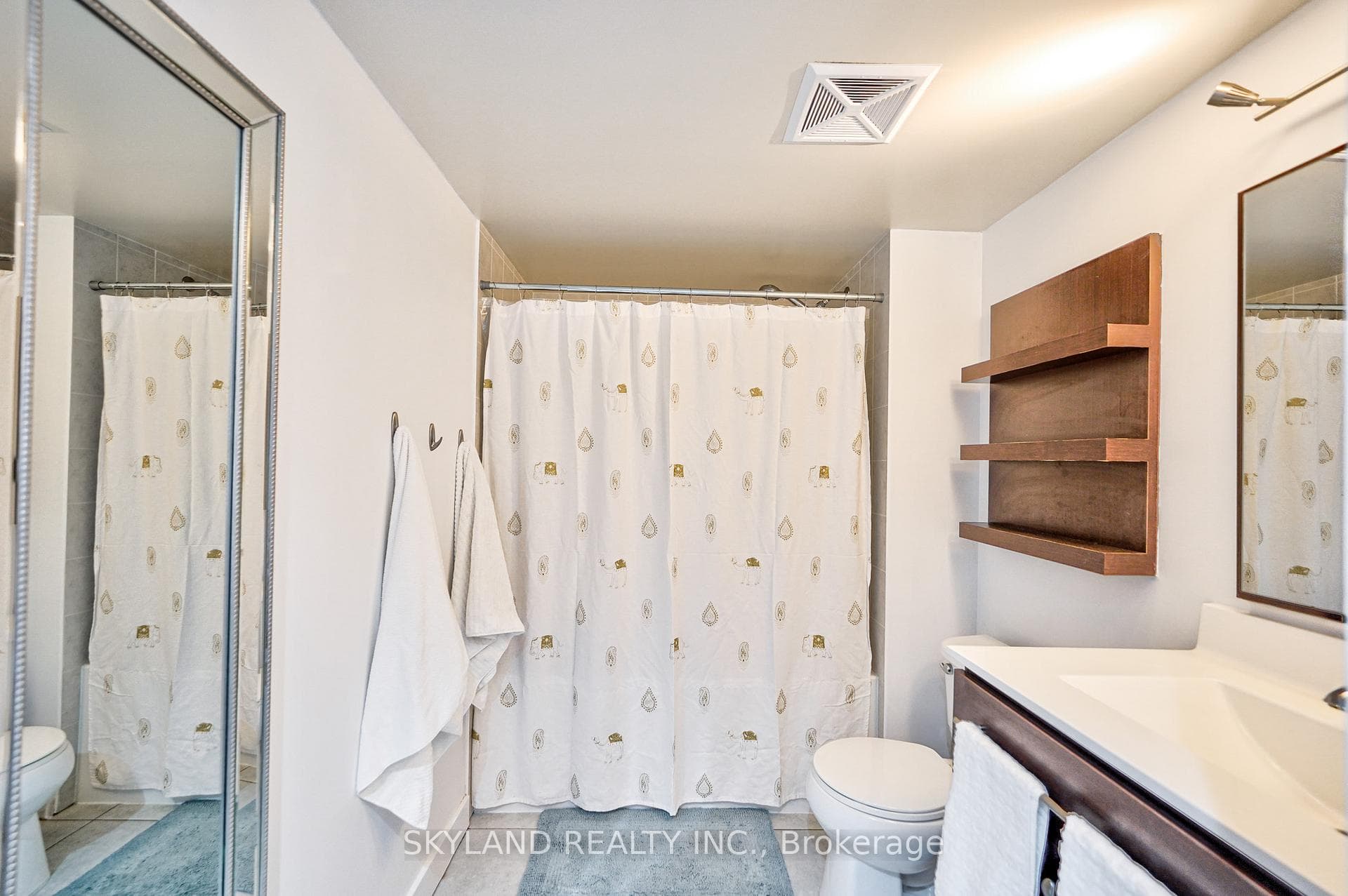 100 Western Battery Road Unit 608 photo 15