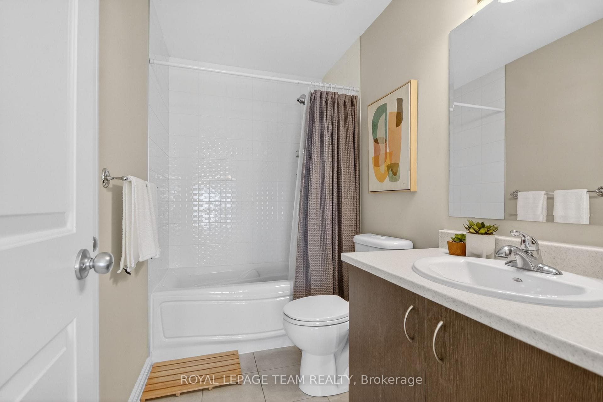 526 PAINE Avenue photo 31