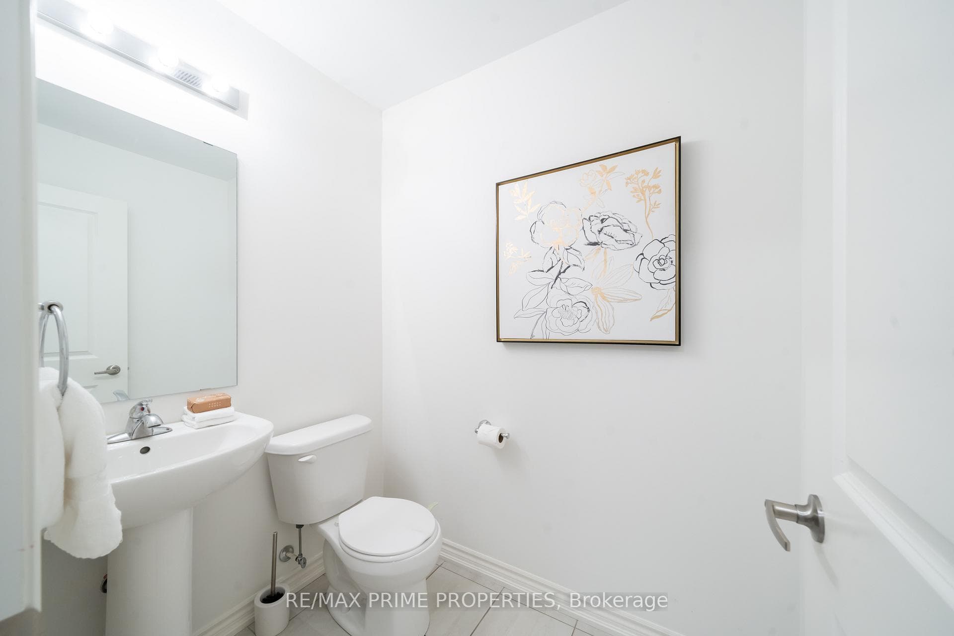 2476 Mayapple Crossing N/A photo 16