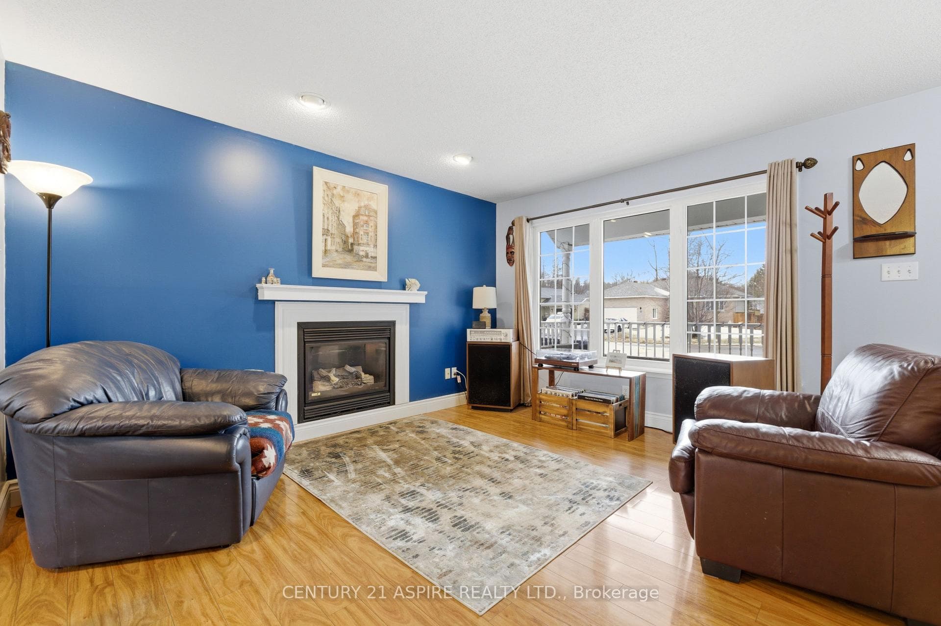 27 Bayshore Drive photo 9