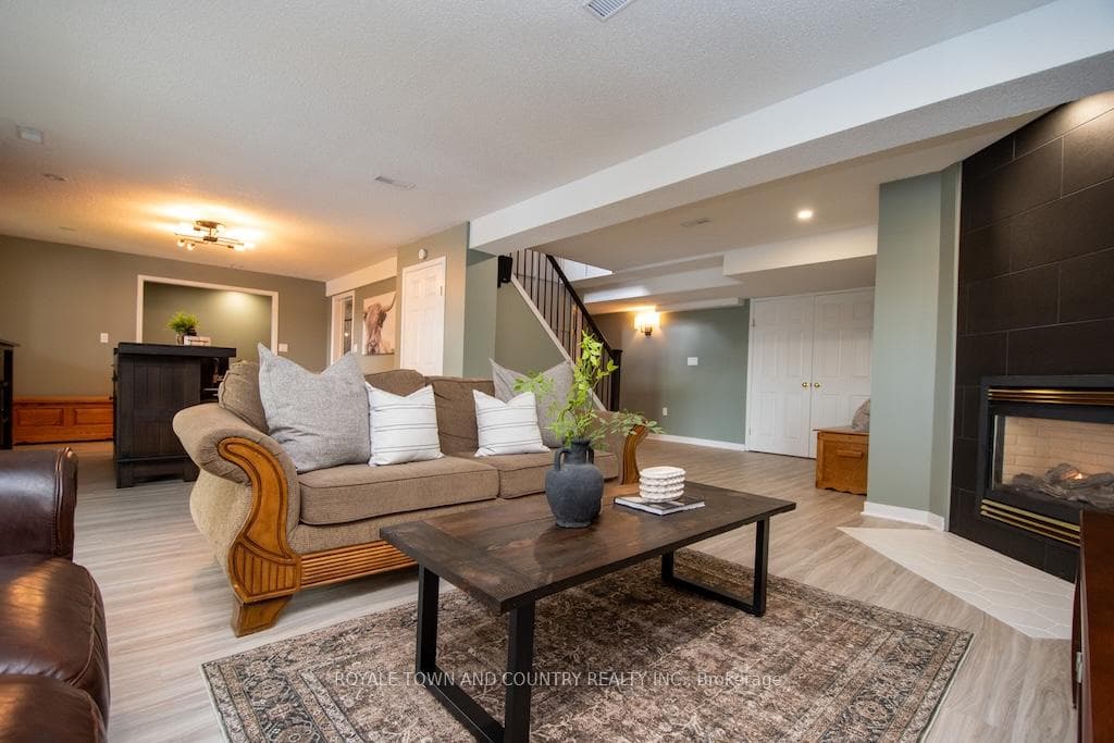 116 Cresswell Road photo 30