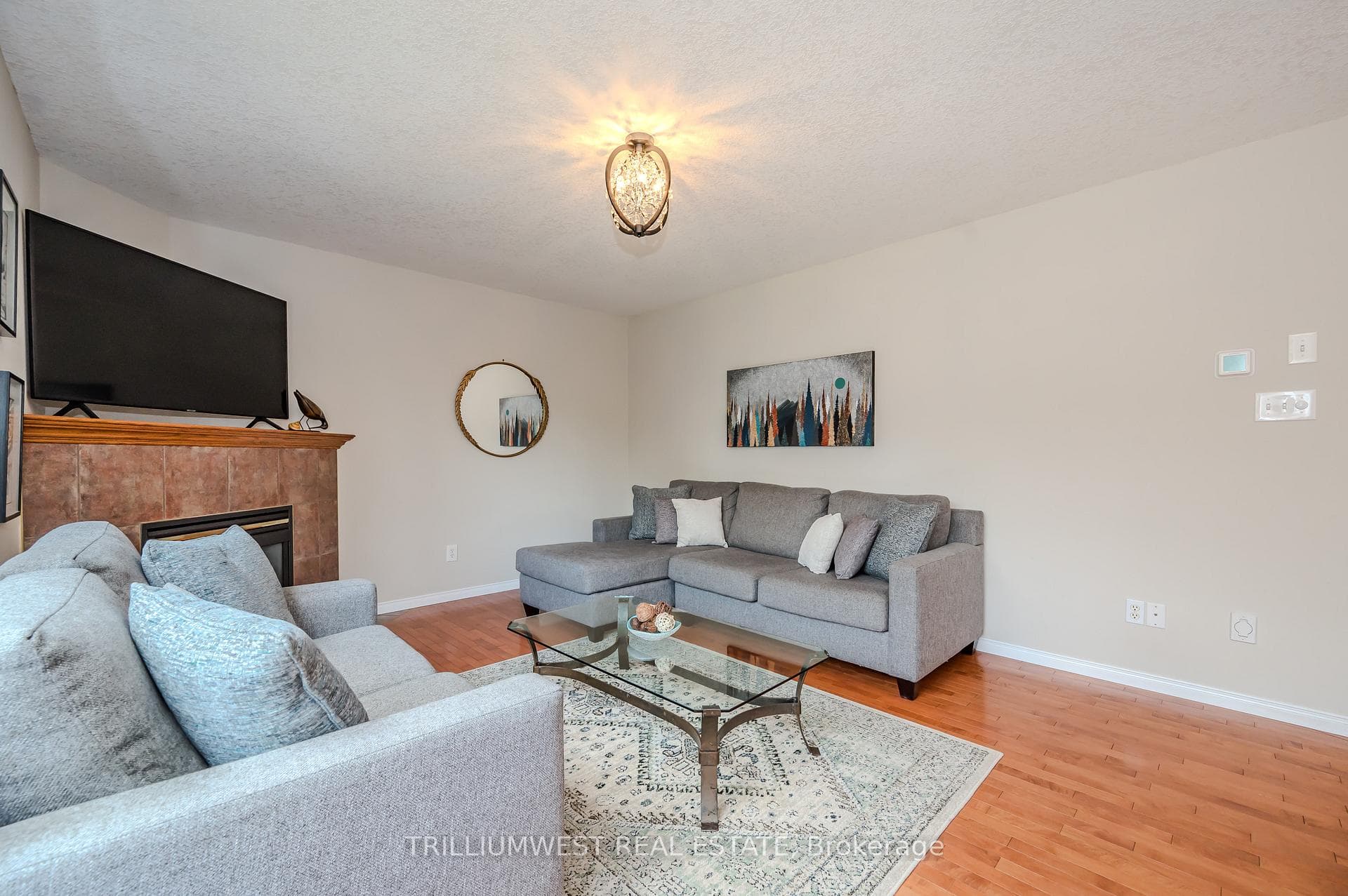 57 Marsh Crescent photo 12