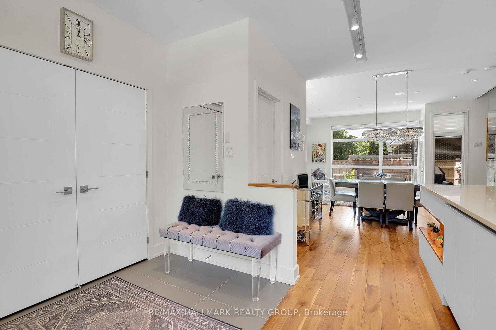 272 BEECHGROVE Avenue photo 8
