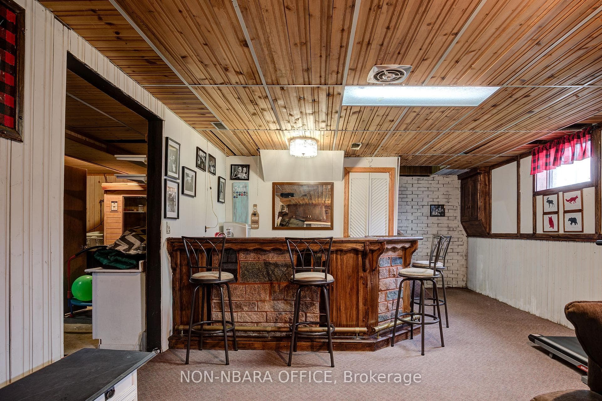 10 Rutland Avenue photo 7