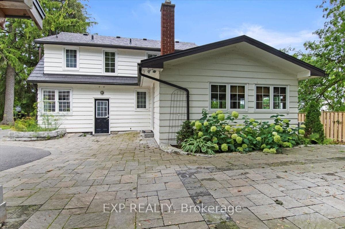142 Cochrane Street photo 40