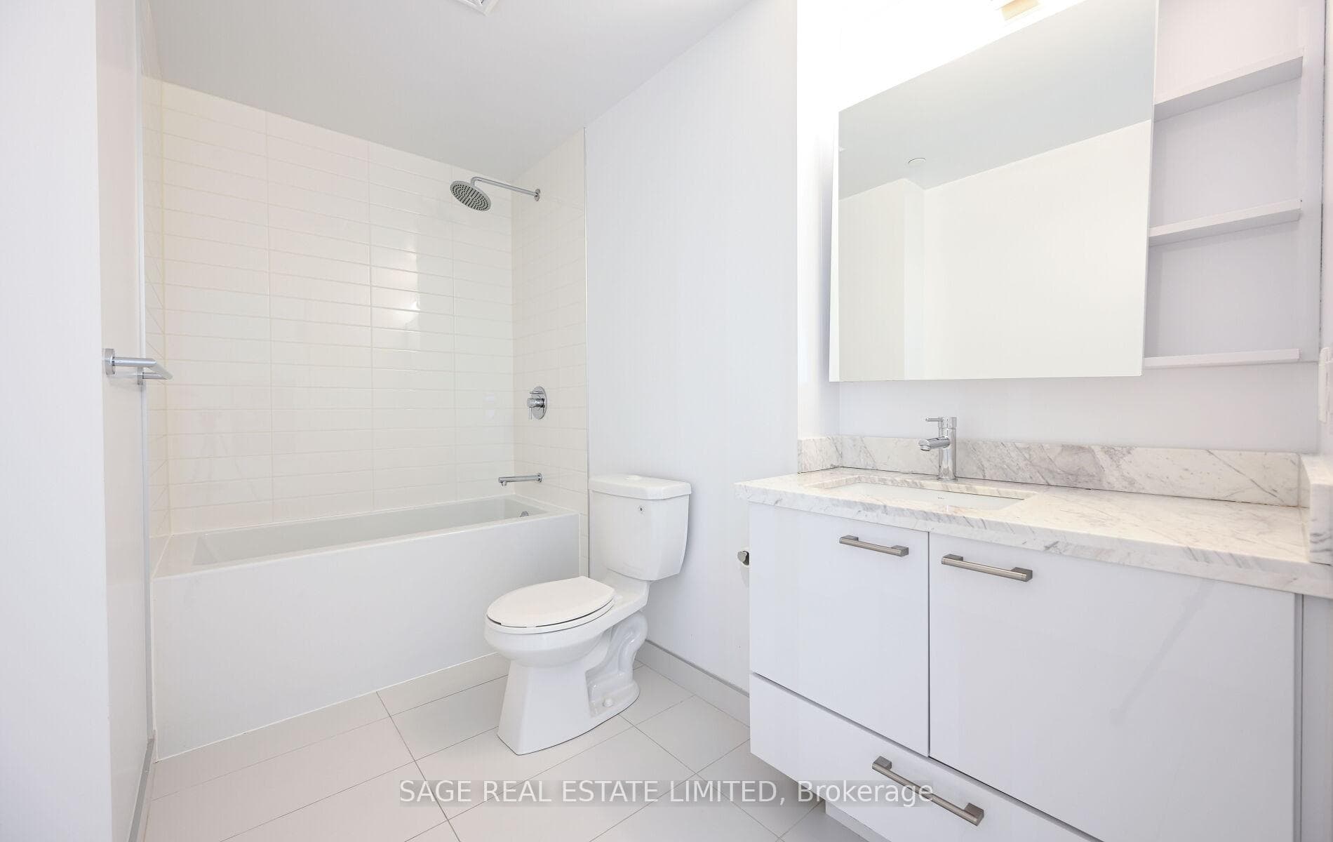 2221 Yonge Street Unit 3604 photo 15