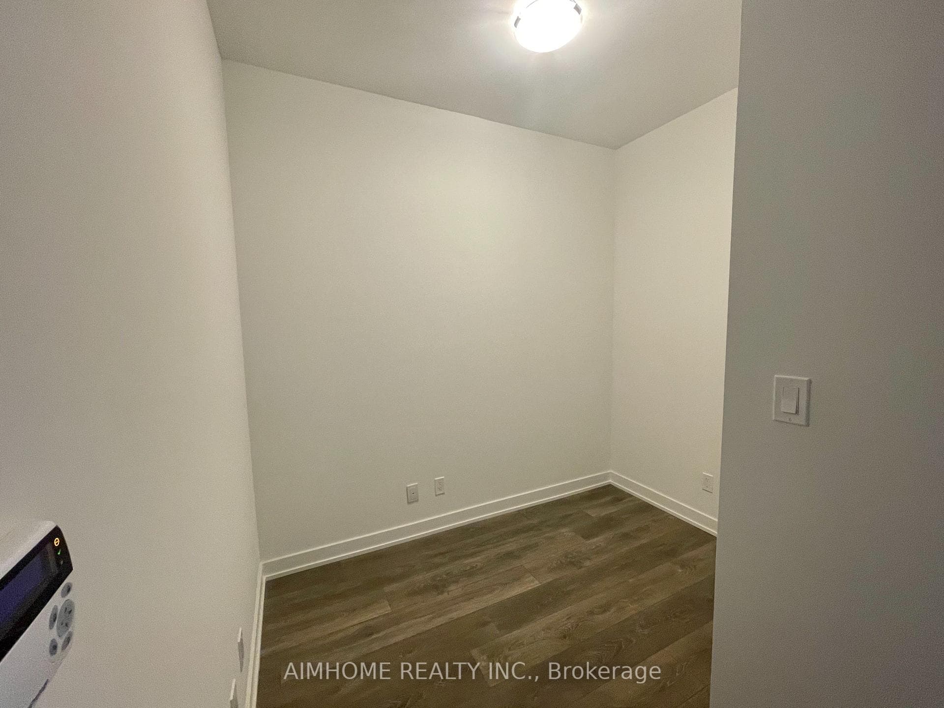 30 Ordnance Street Unit 2104 photo 6