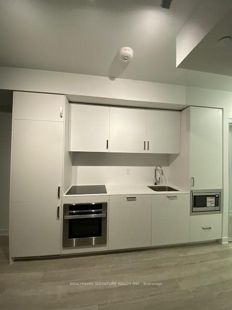 88 Queen Street Unit 2006 photo 1