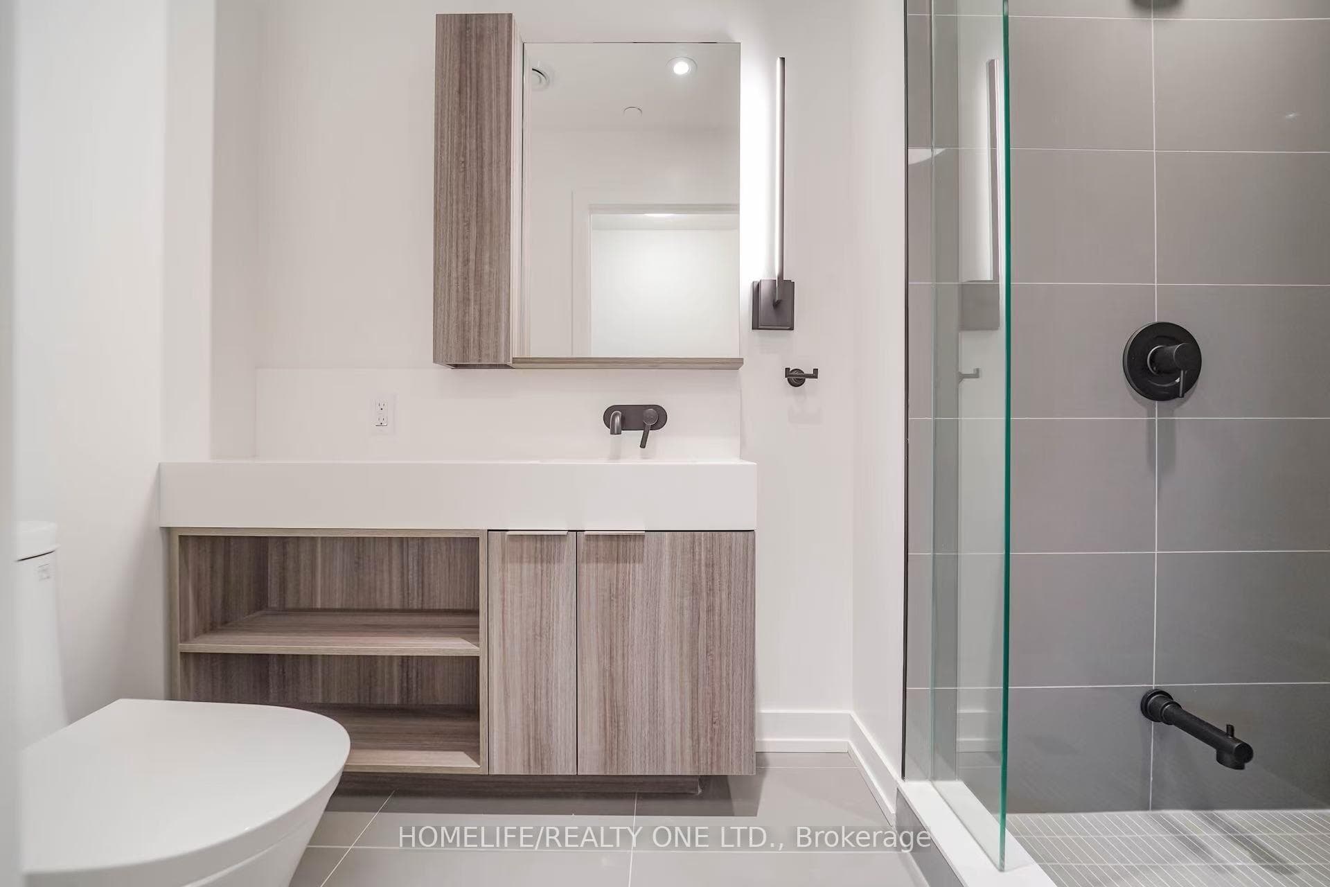 117 Broadway Avenue Unit 1111 photo 13