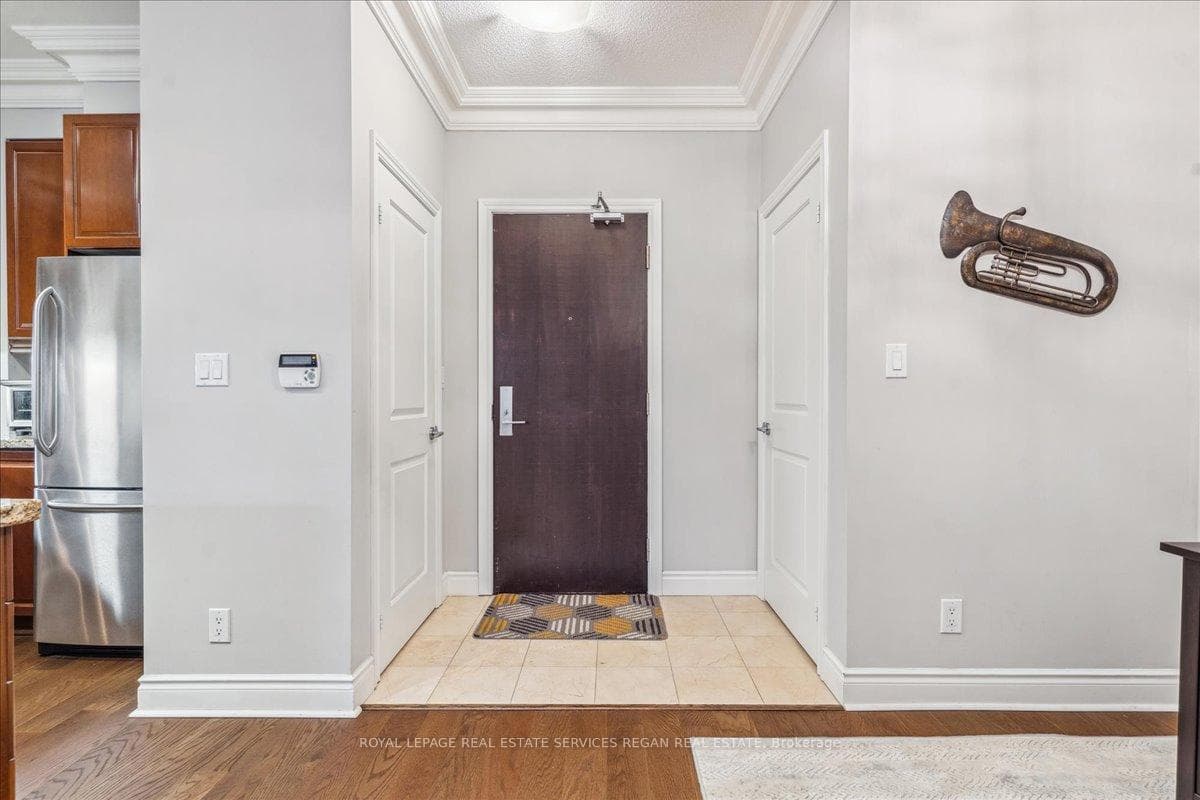 25 Earlington Avenue Unit 117 photo 6
