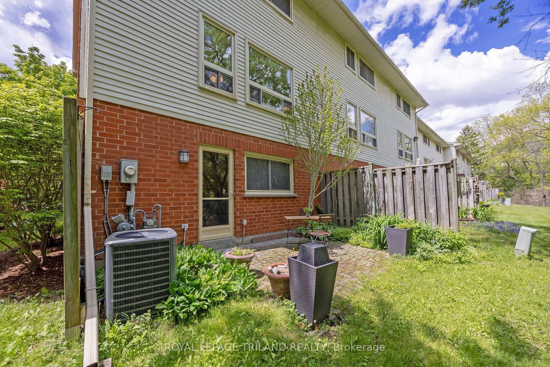 683 Windermere Road Unit 23 photo 31