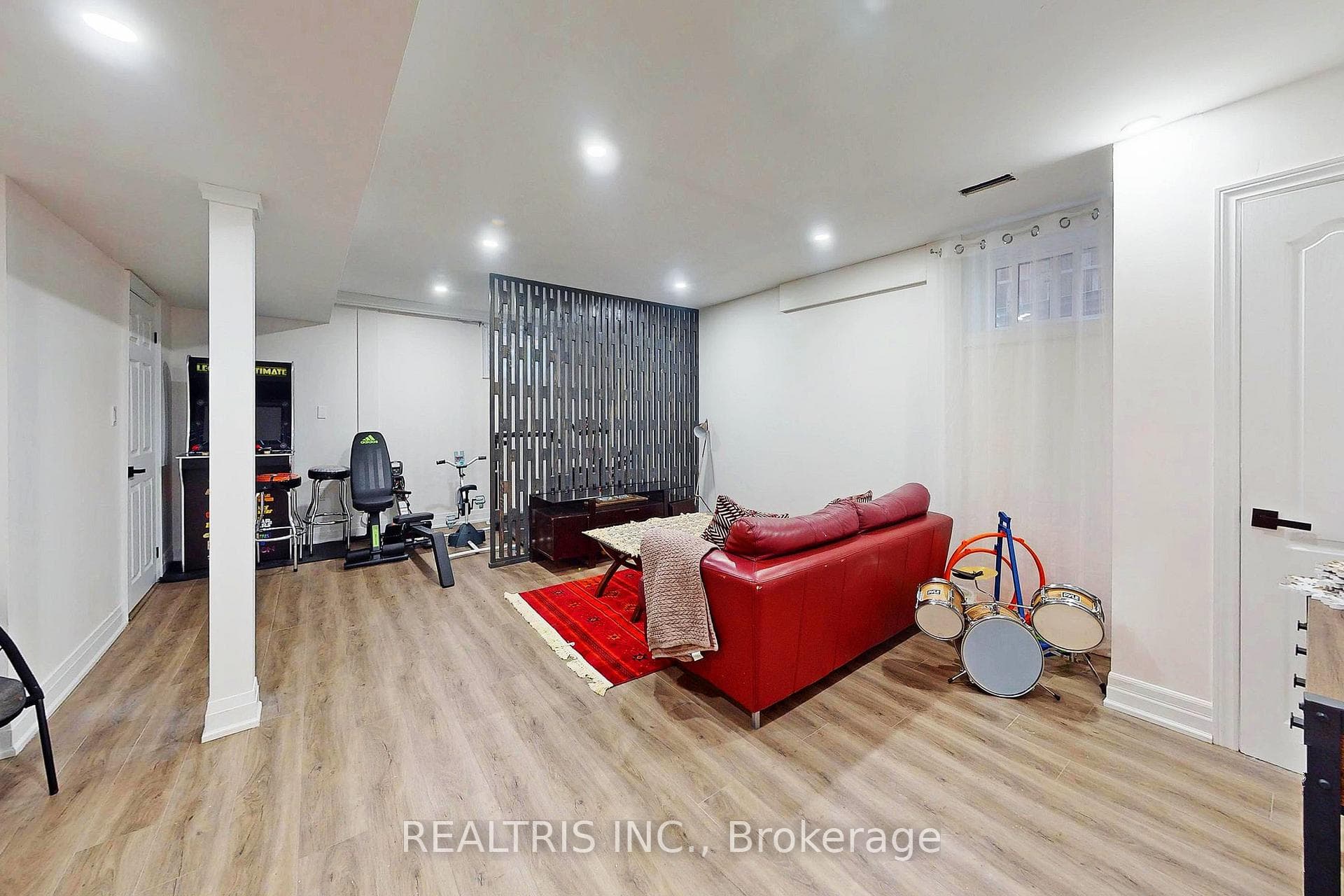 12339 Ninth Line photo 32