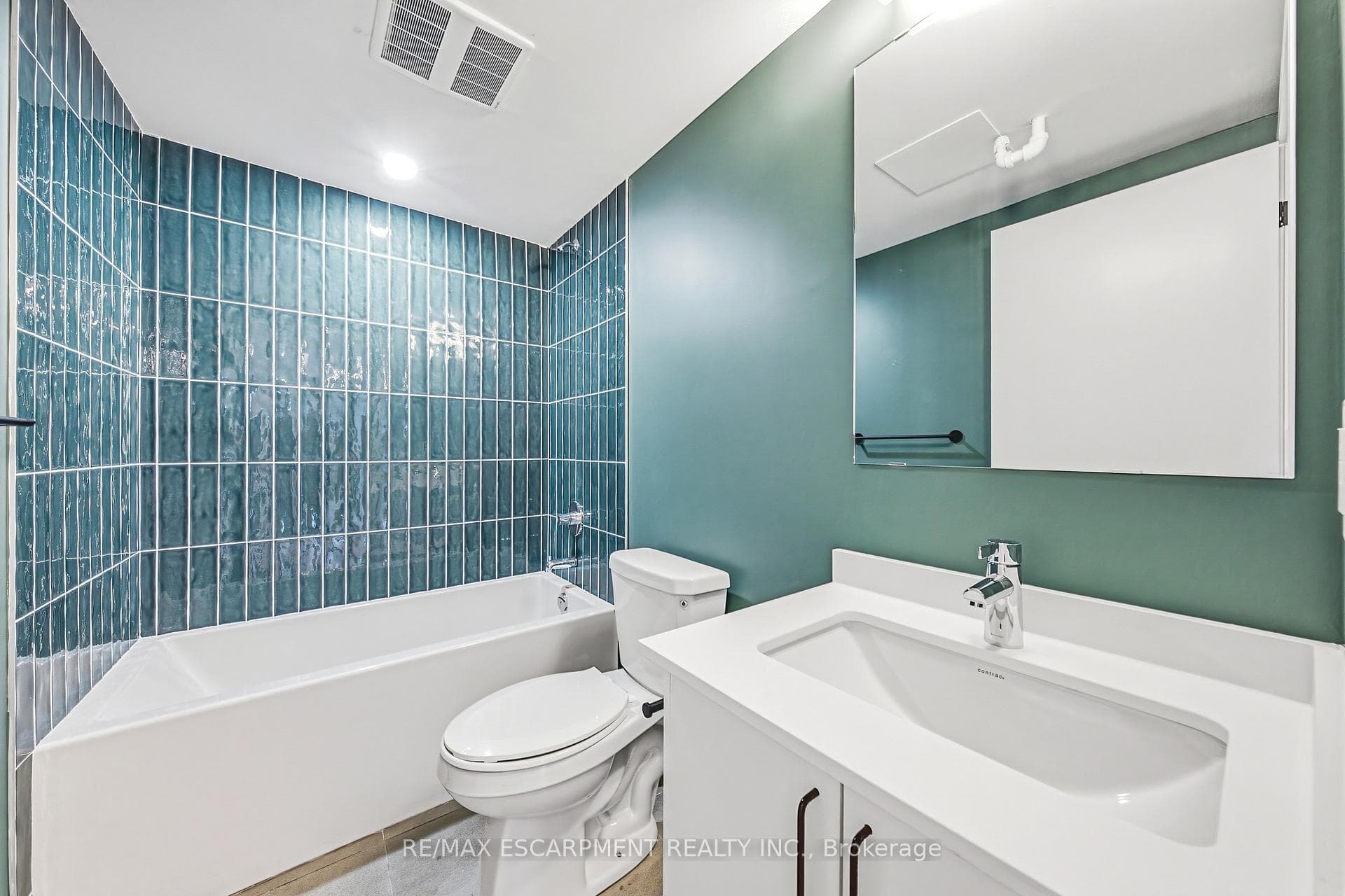 325 James Street Unit 103 photo 9