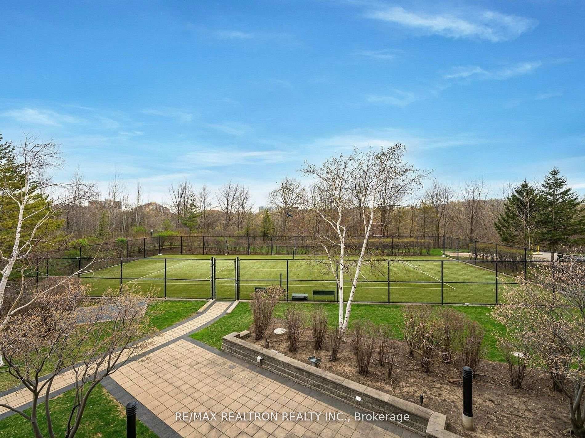 710 Humberwood Boulevard Unit 2212 photo 40
