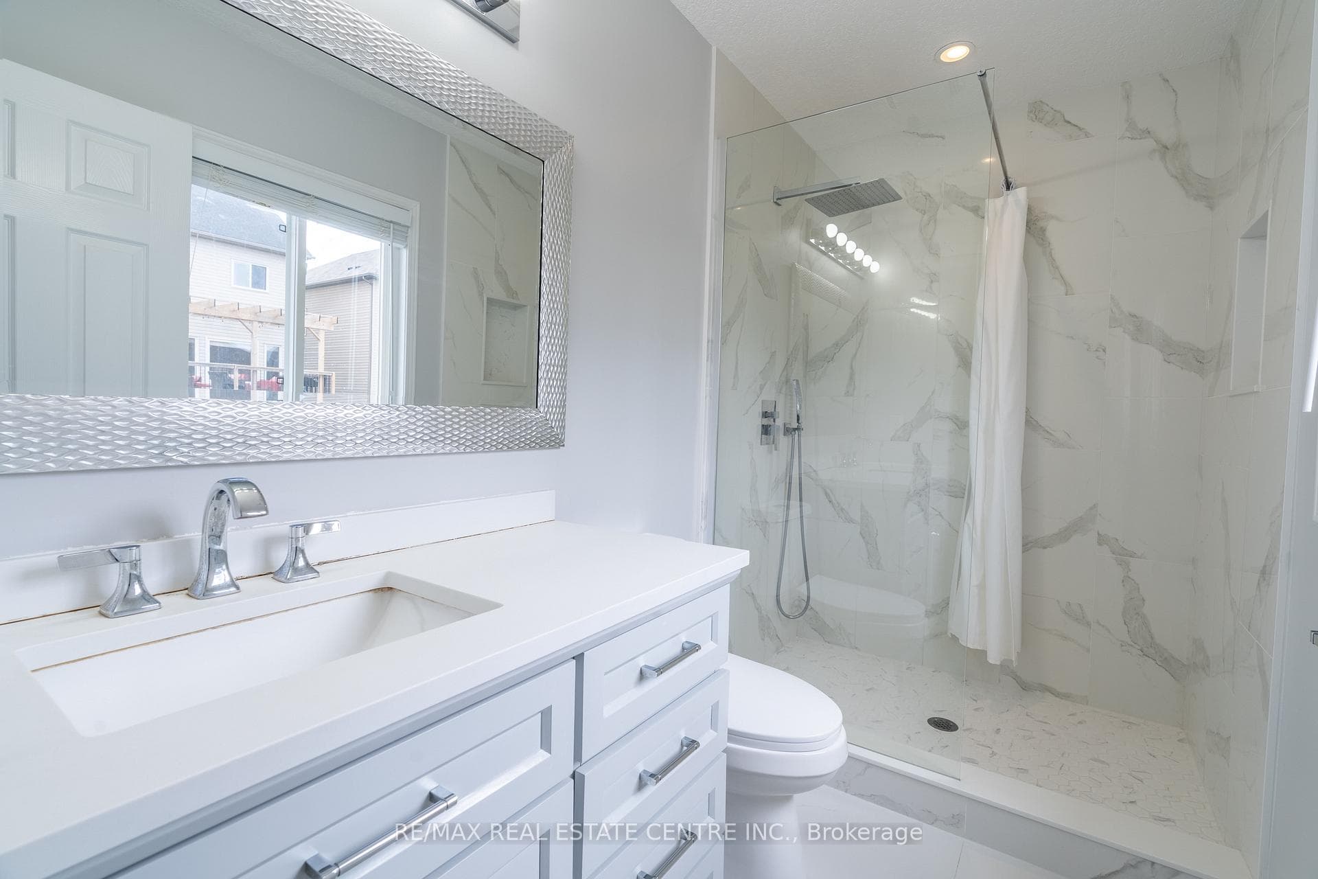 430 Woodbine Avenue photo 29