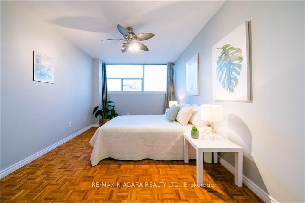 215 Glenridge Avenue Unit 1402 photo 31