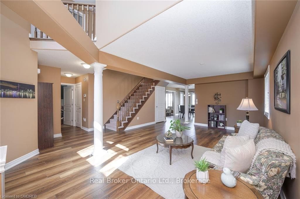 88 SUMNER CRES N/A photo 14