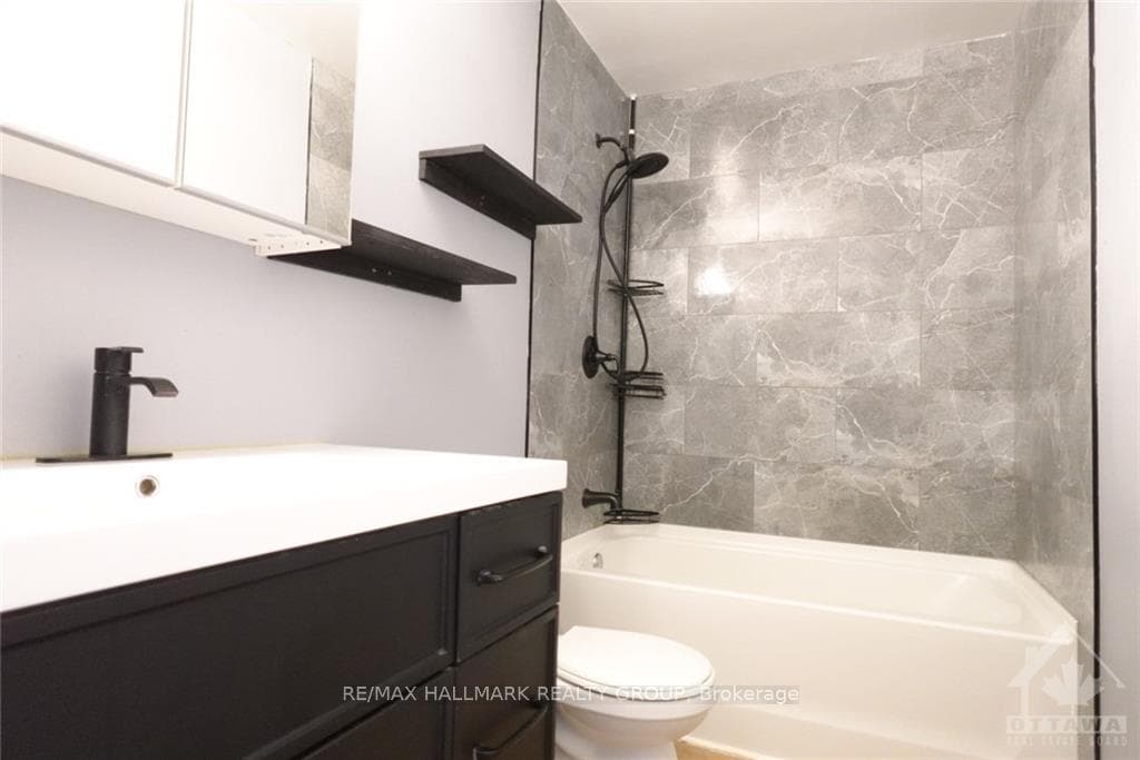 2008 GREENVALE Lane photo 13