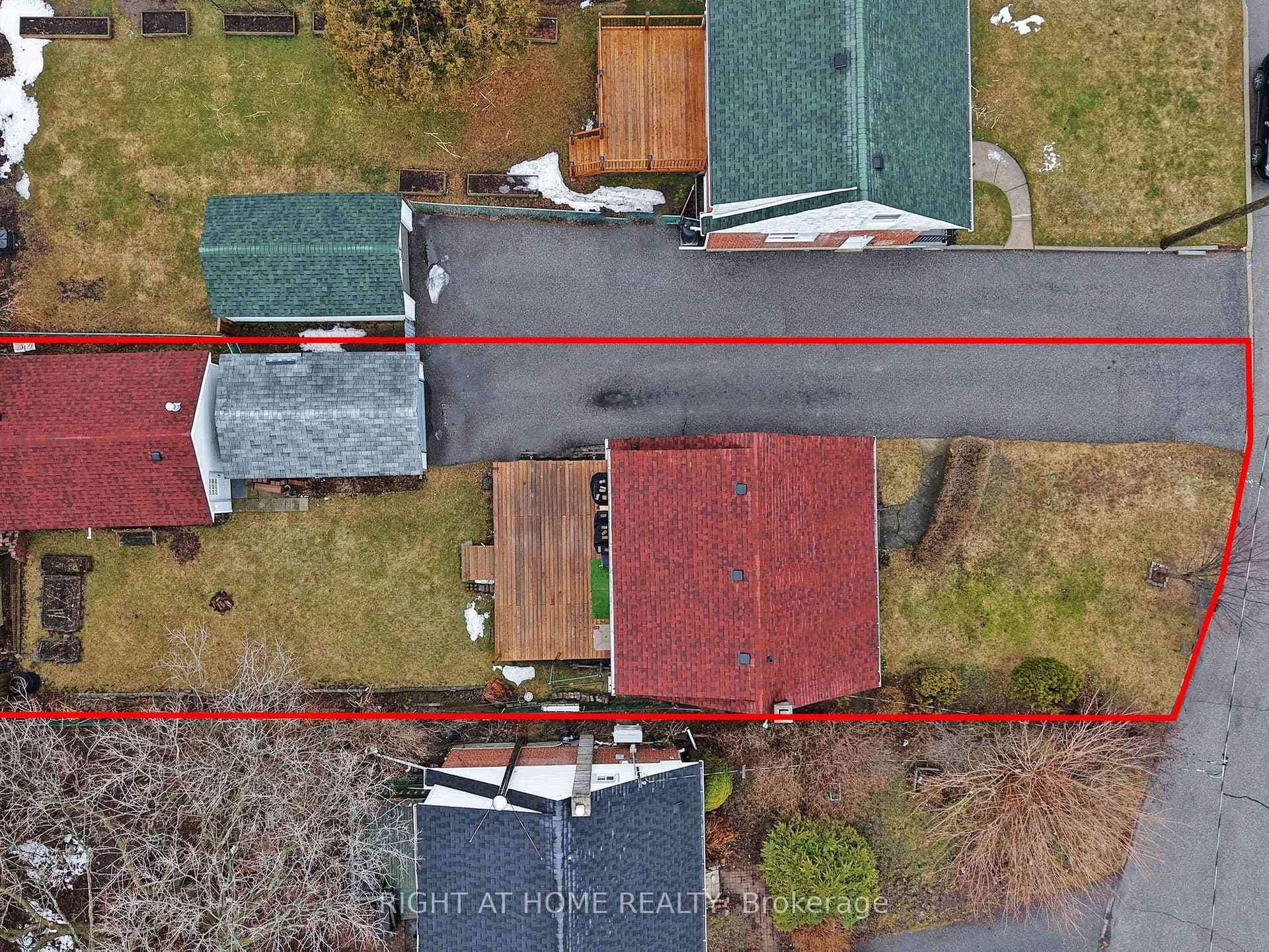 46 Glenshephard Drive photo 2