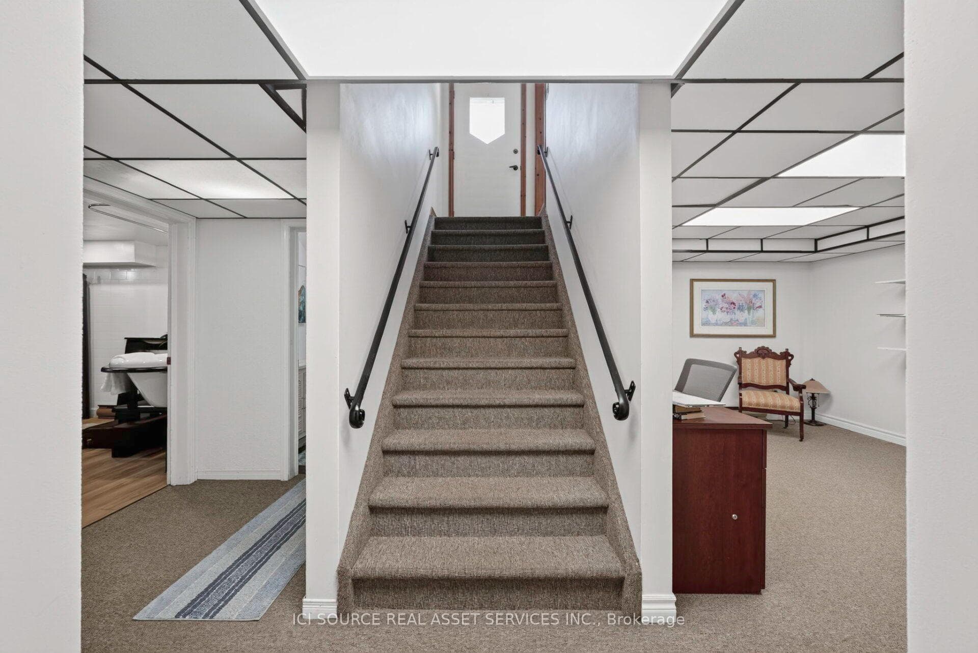 1215 Princess Street photo 28