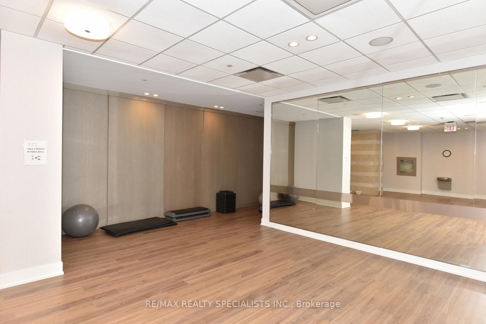 70 Roehampton Avenue Unit 712 photo 24