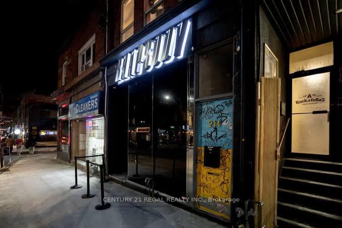 214 Ossington Avenue photo 7