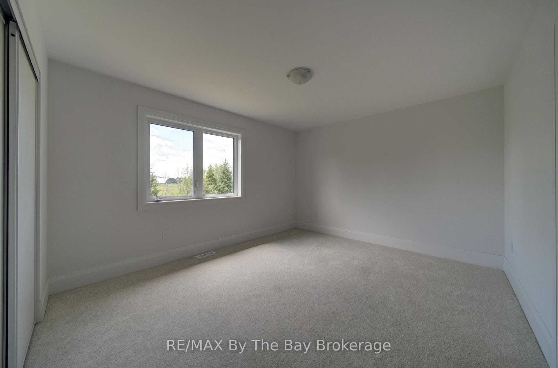 64 Amber Drive photo 28