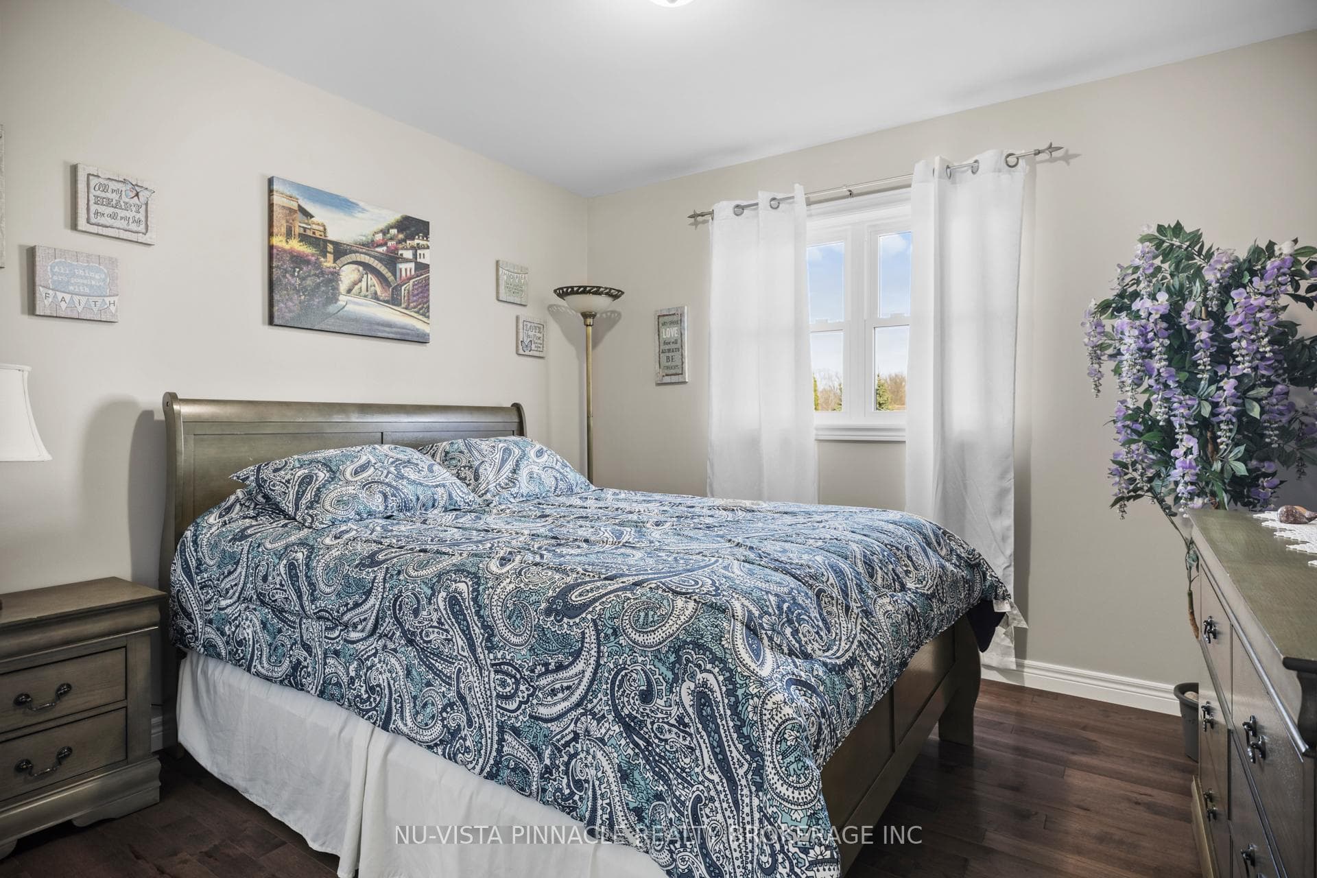 3864 St Clair Parkway photo 18