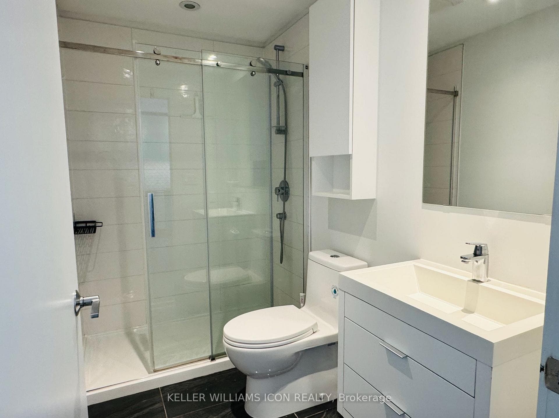 20 Daly Avenue Unit 1903 photo 10