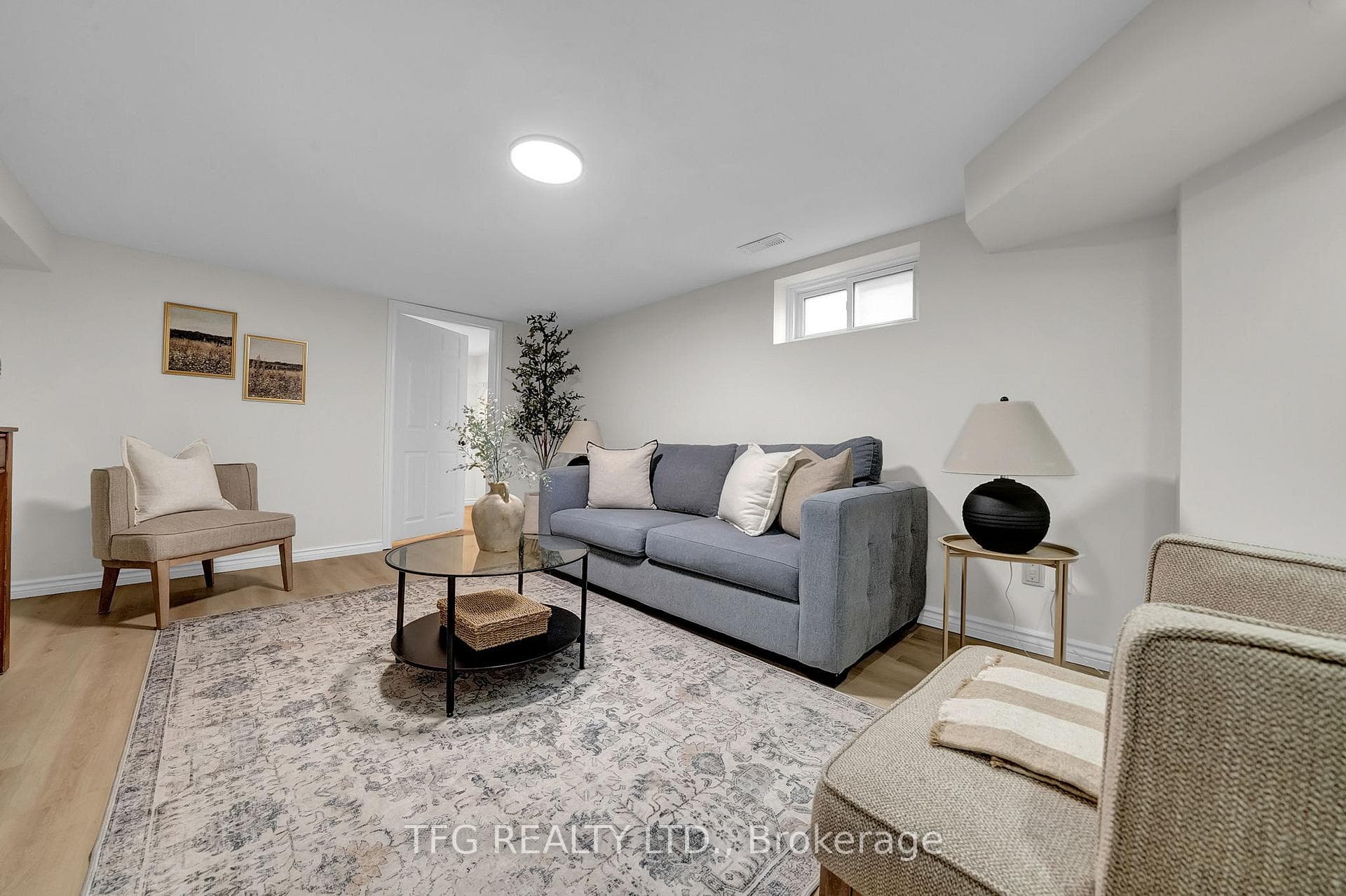 232 Clarke Street photo 23
