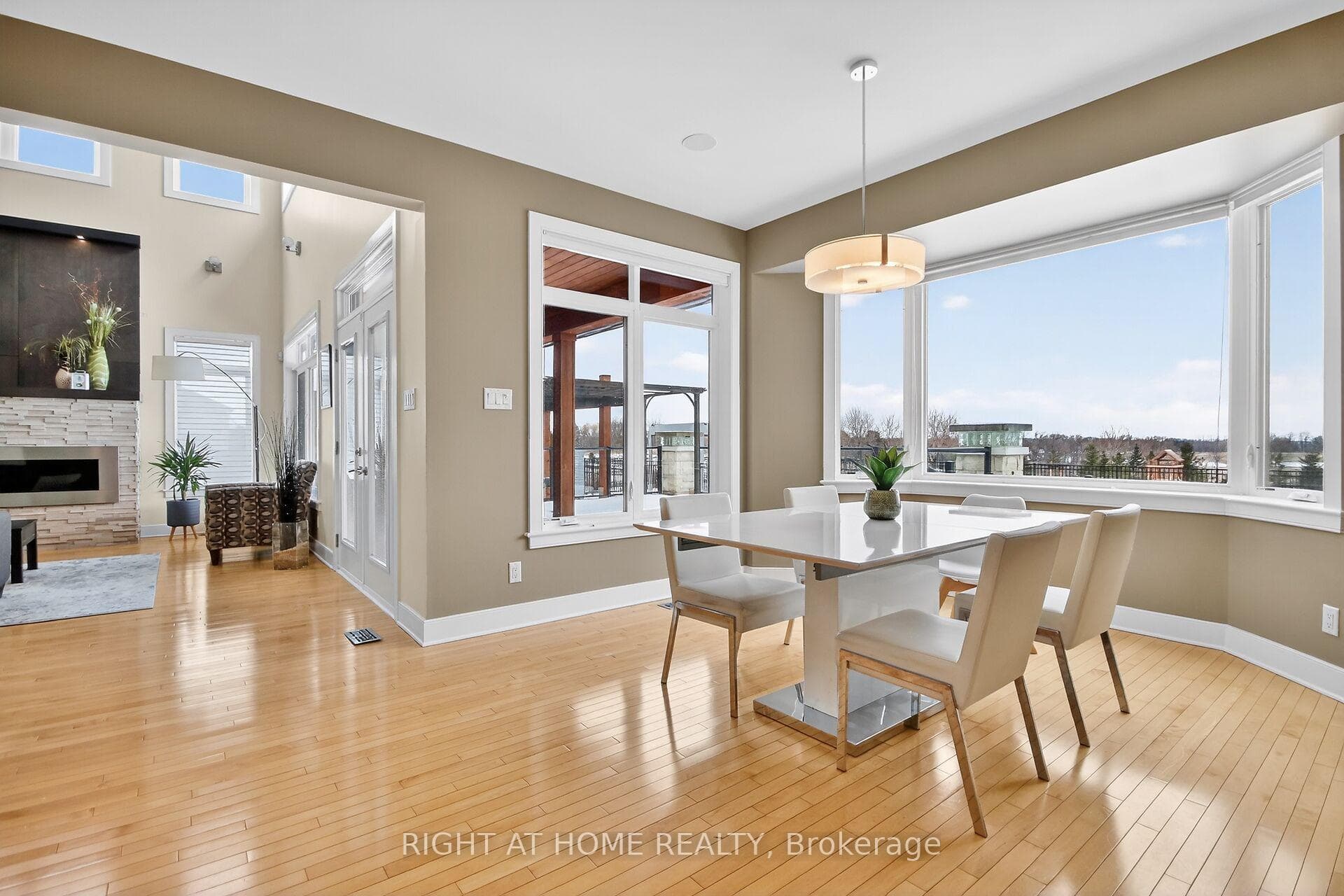 105 Ravenview Way photo 12