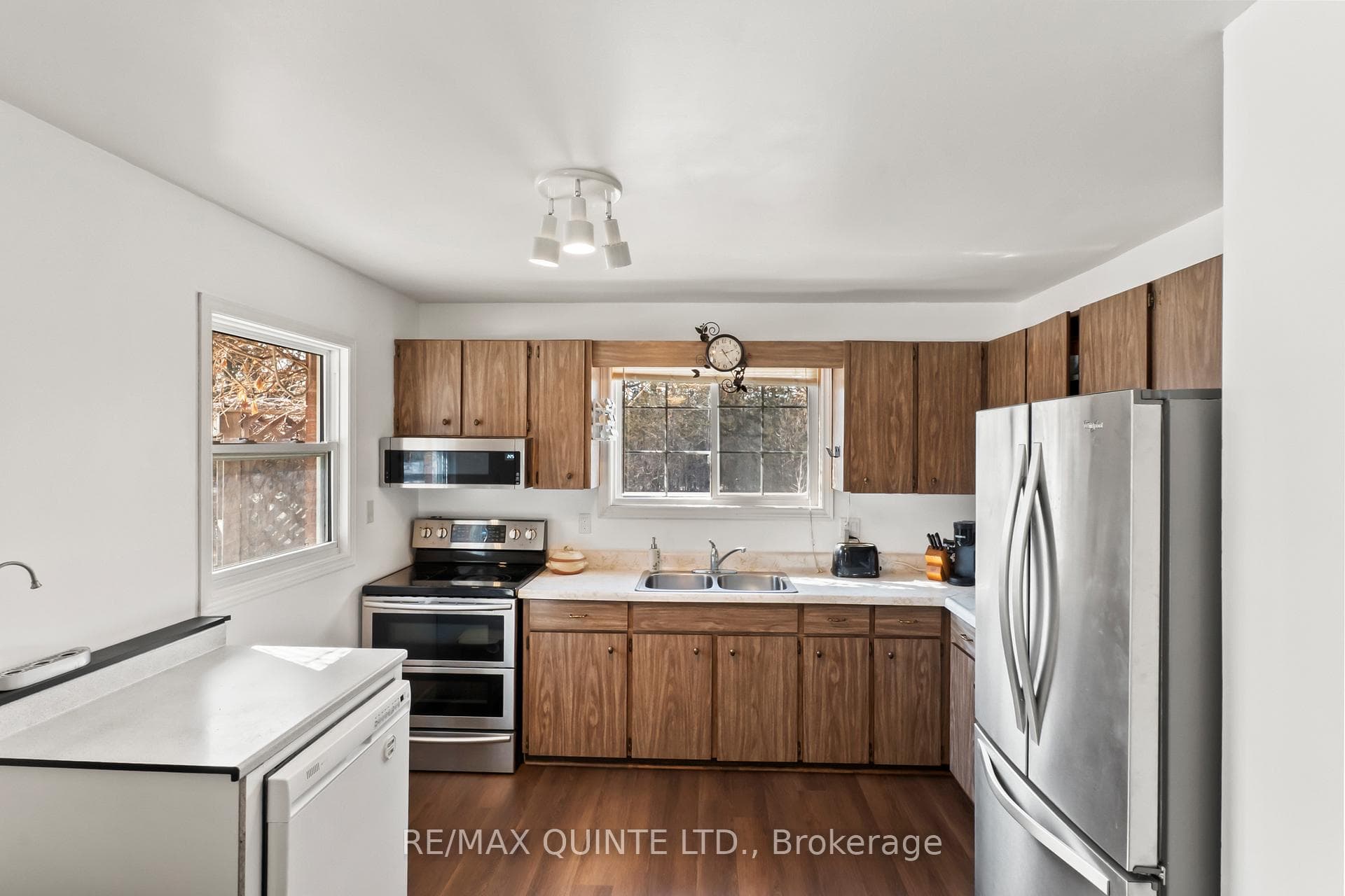 966 Glen Miller Road photo 14