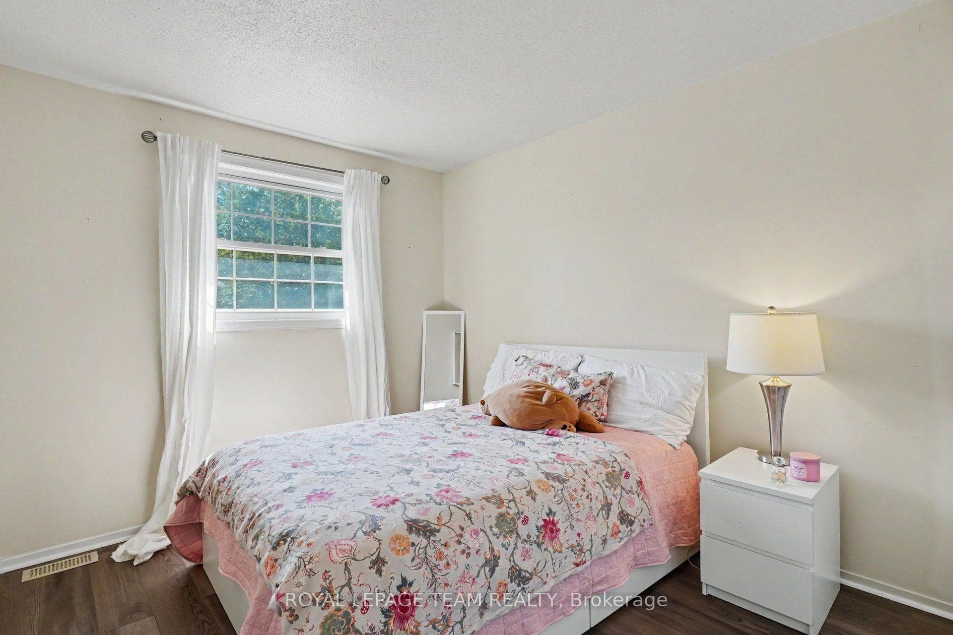 42 Sundback Lane photo 17