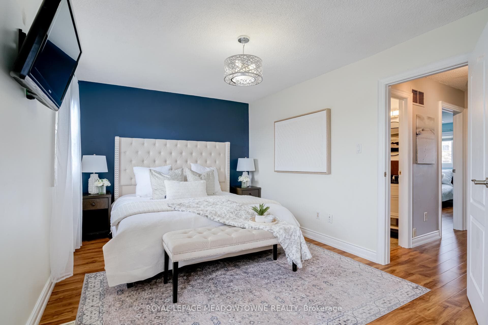 92 Morley Crescent photo 34