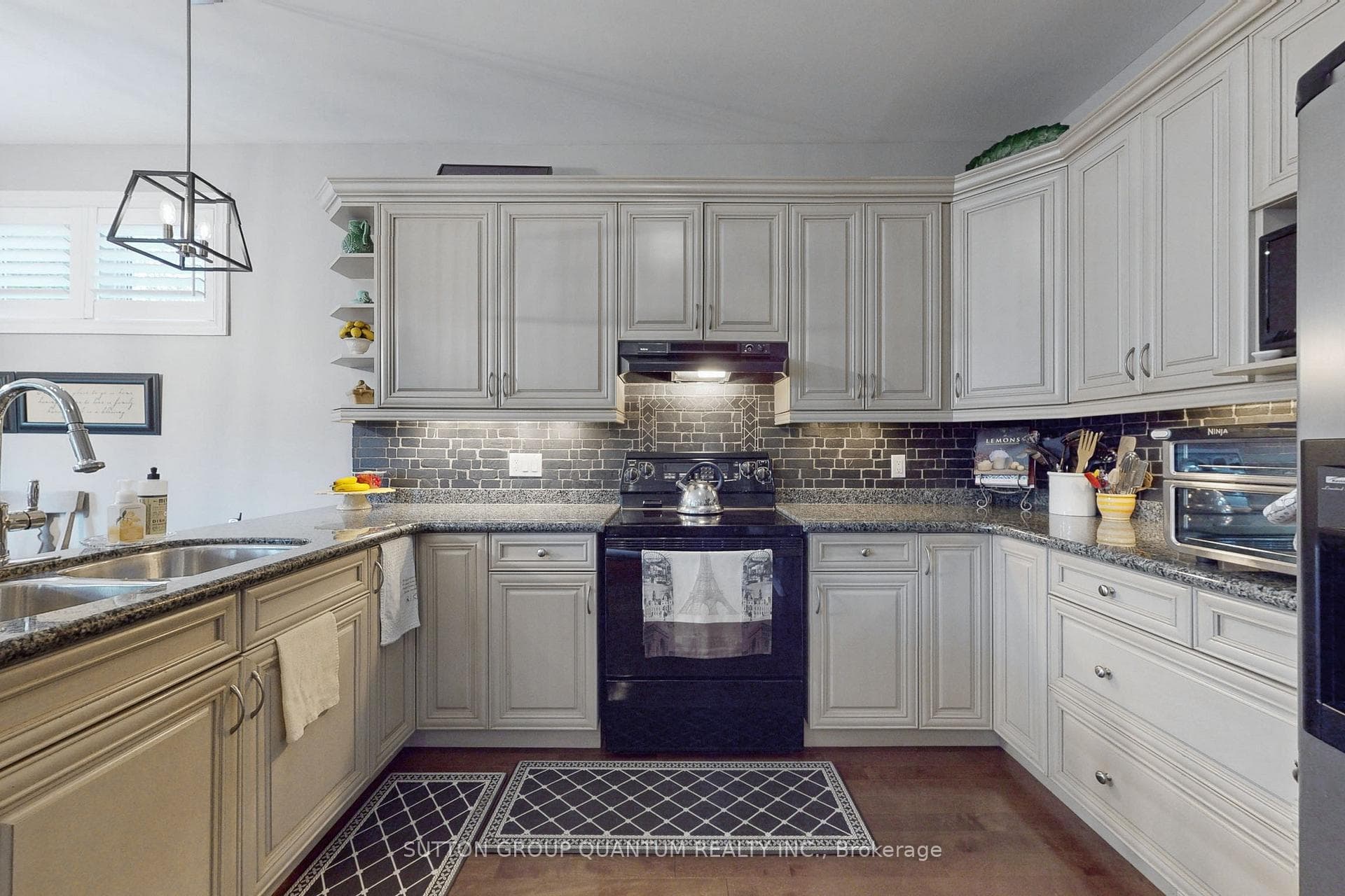 43 Oarsman Crescent photo 15