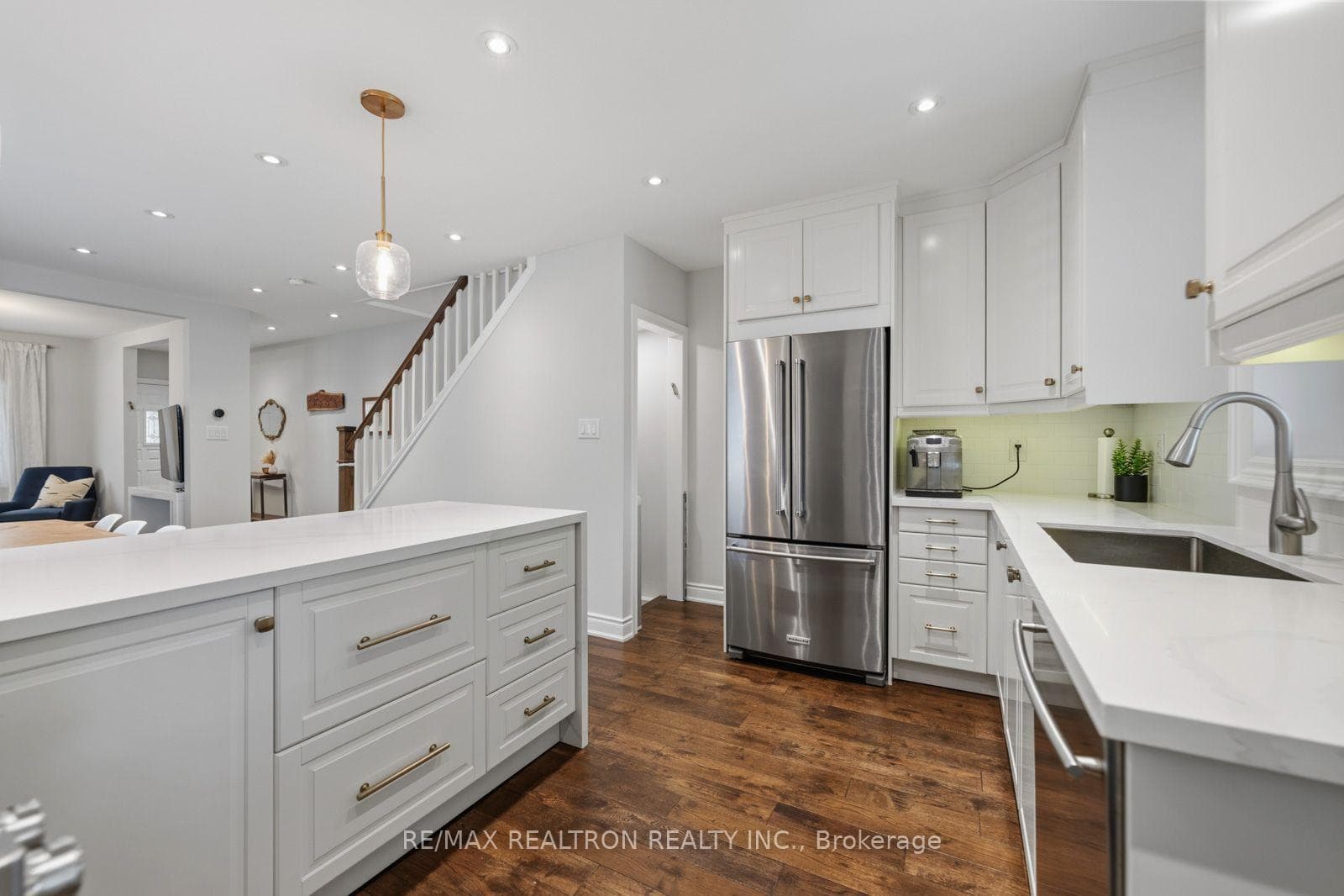 4 Normanna Avenue photo 11