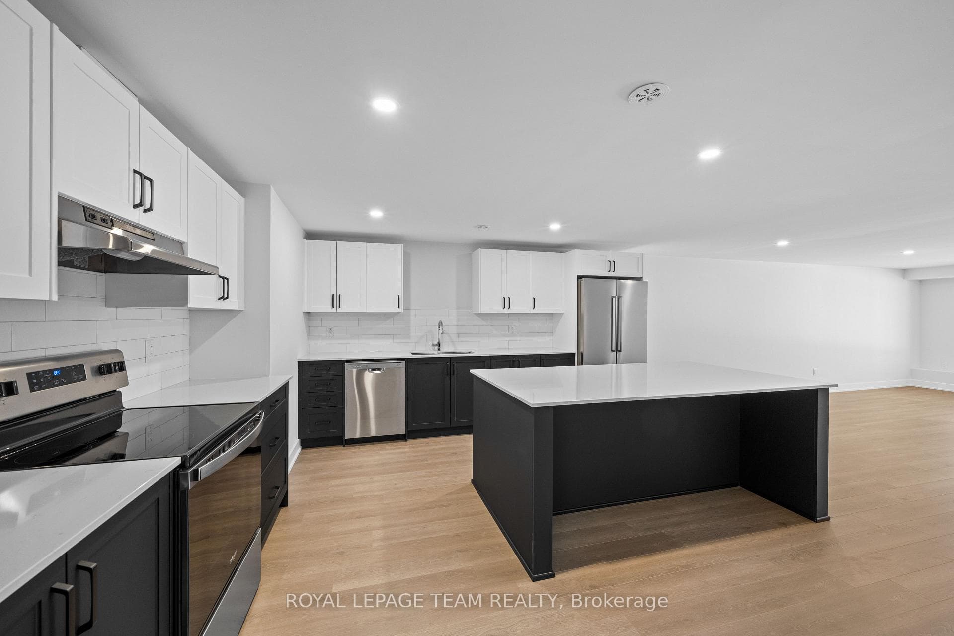 1120 Moore Street Unit 1 photo 7