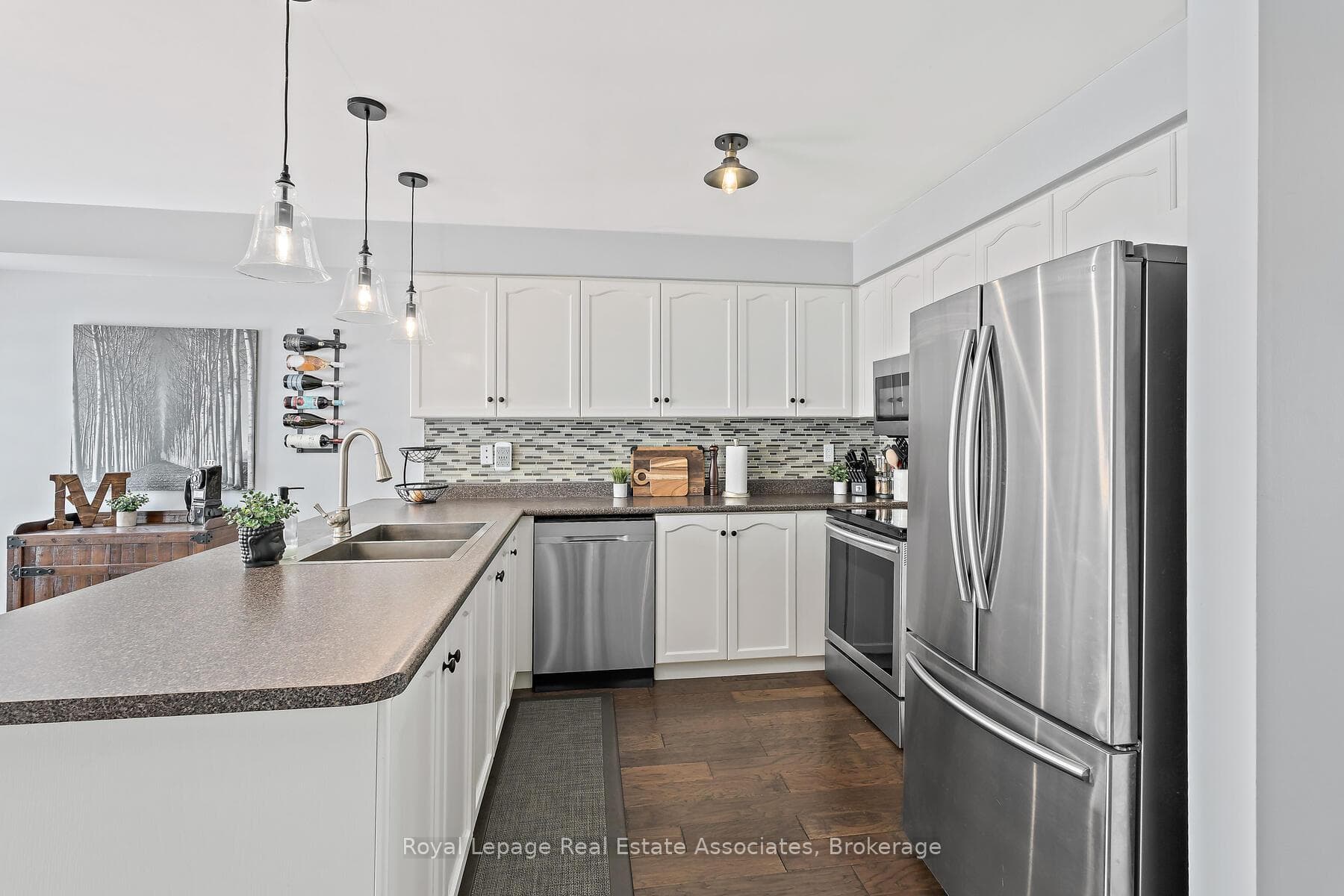 33 Bradley Drive photo 13