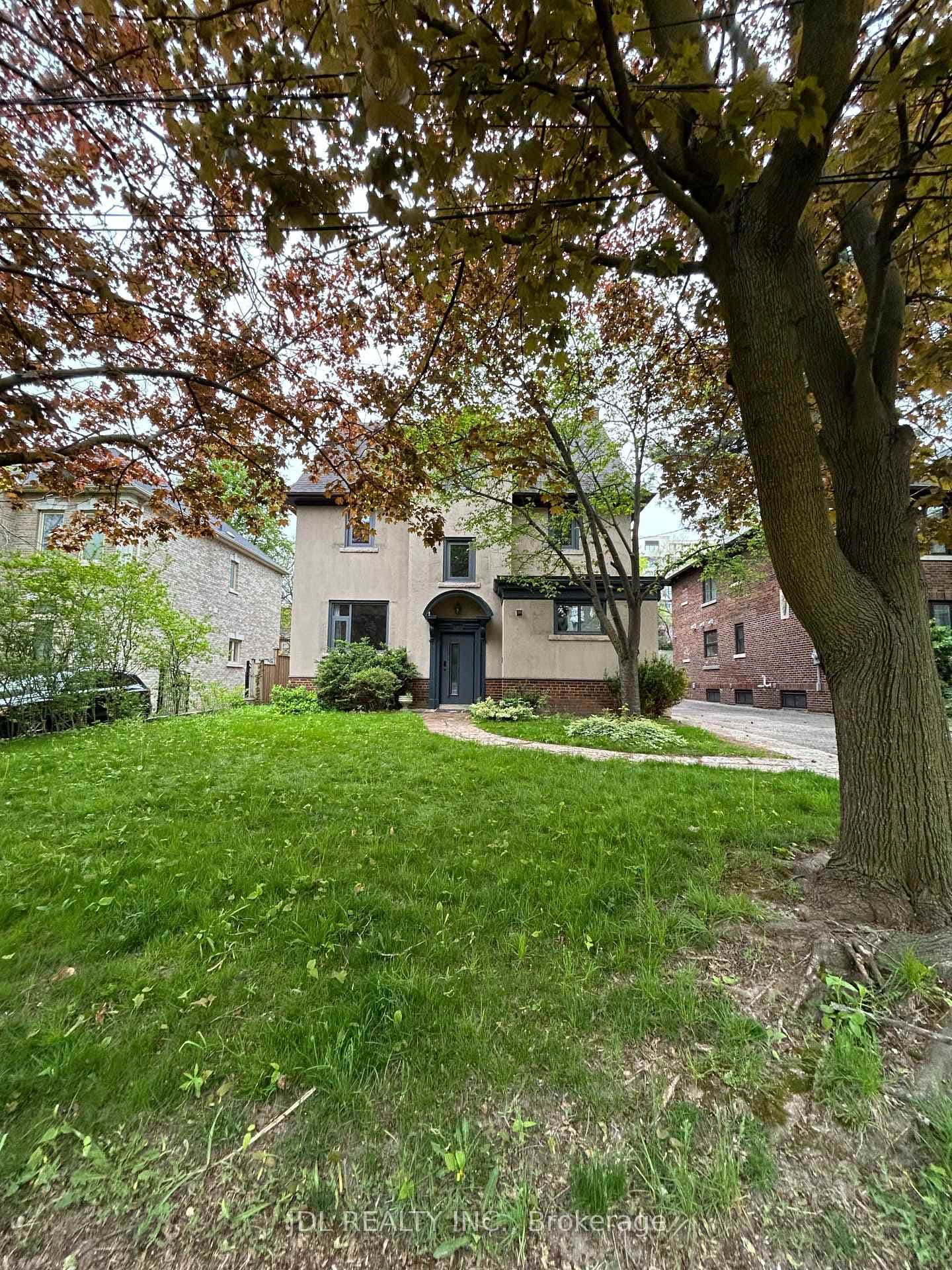 19 Glengrove Ave Avenue Unit Bsmt photo 2